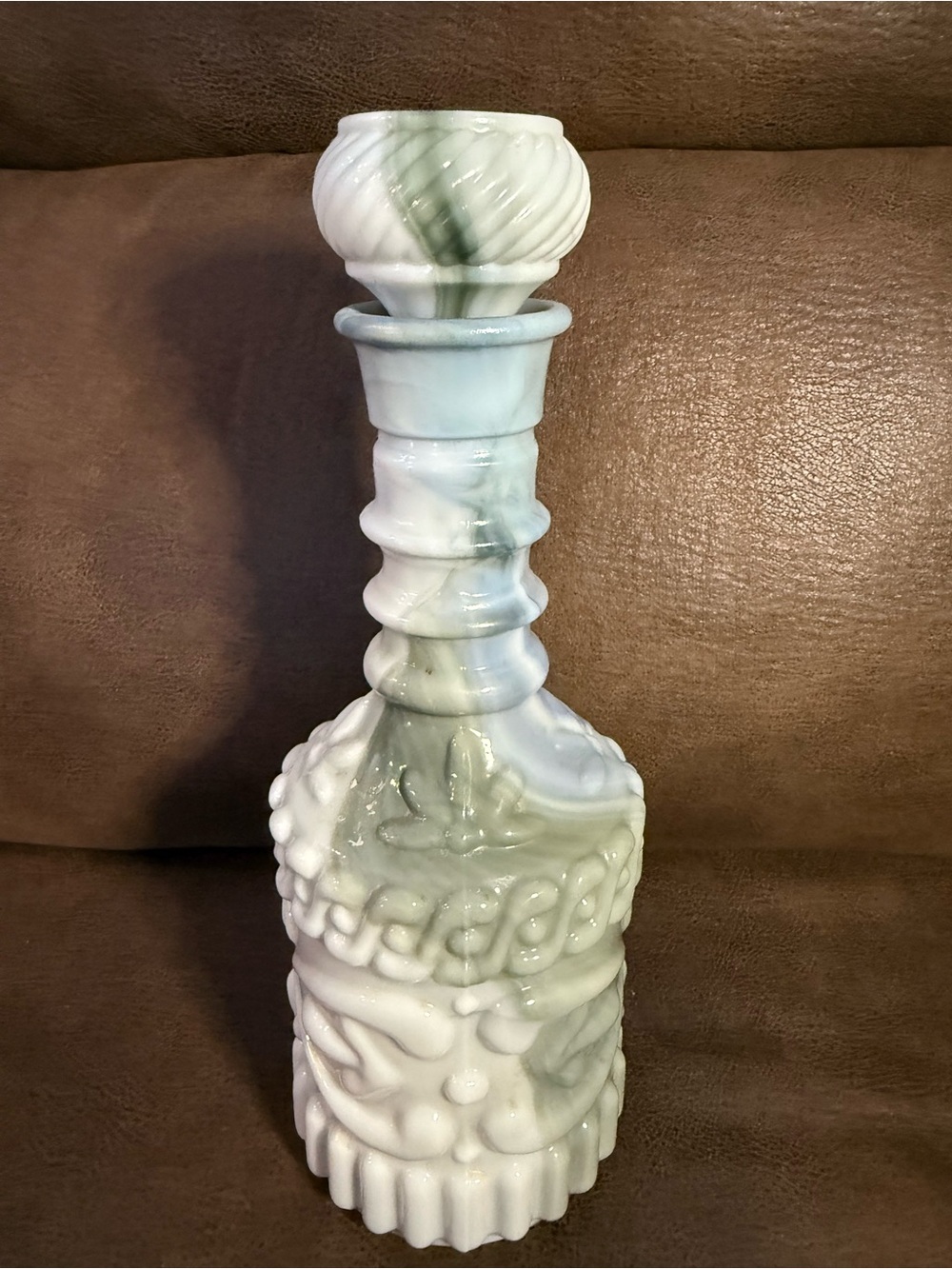 Vintage 1972 Jim Beam Blue Grey Marbled Slag  Glass Decanter With Stopper/Cork